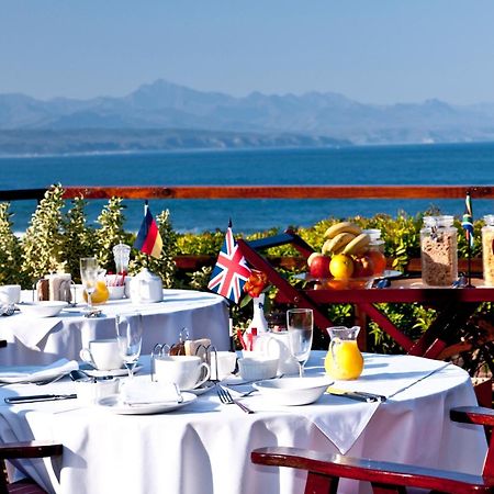 Dolphins' Playground Beachfront B&B Плеттенберг-Бей Екстер'єр фото